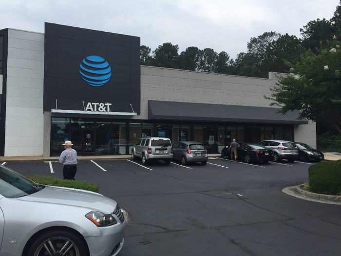 AT&T STORE